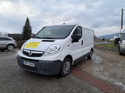 Opel Vivaro 2.0 CDTi Doinwestowane Zadbane 2011r Cena 25,900 zł