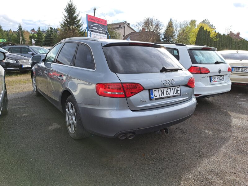 Audi A4 2.0 TDI 2011r Cena 32900 zł Zadbane