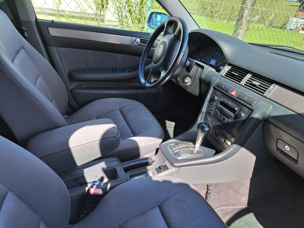 Audi A6 Świeżo Sprowadzone Oplacone od Pierwszego Własciciela 1999 Cena; 8900 zł