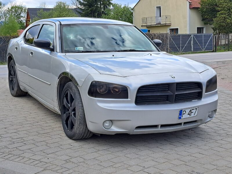 Dodge Charger 2.7 Gaz 2007 Cena 19.900 zł Okazja