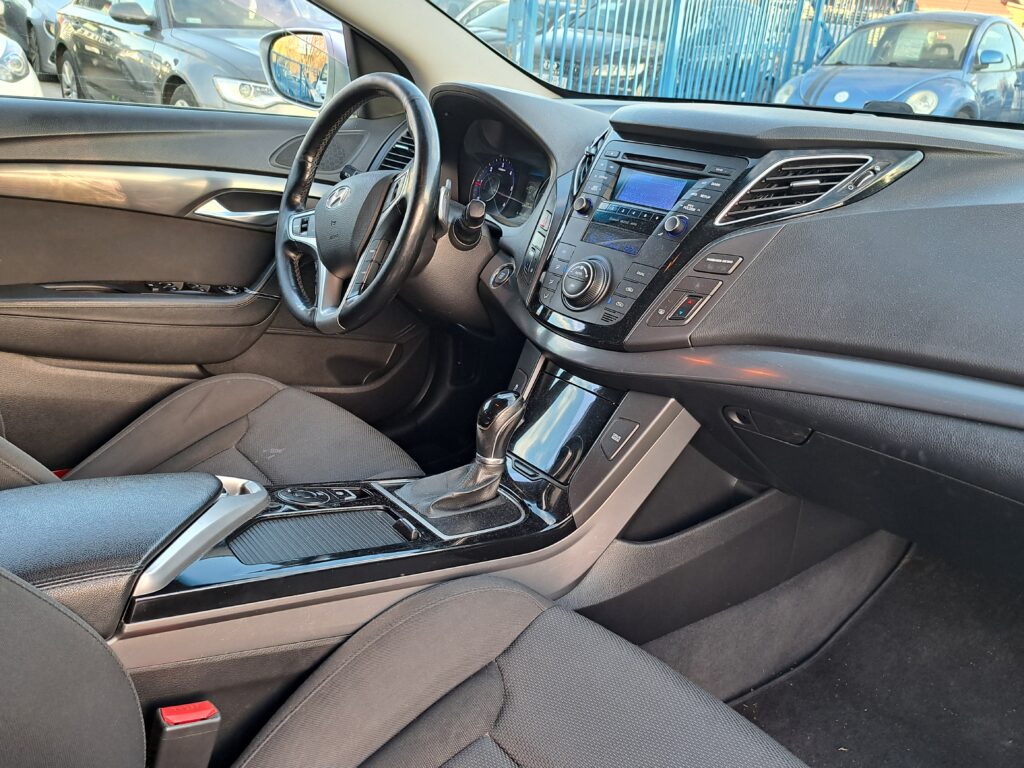 Hyundai i40 1.7 Crdi Salon Polska Super Wersja Automat Orginał Serwis 2015 Cena 34.900 zł