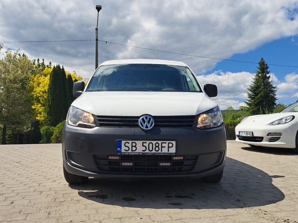 Volkswagen Caddy 1.6 tdi Bardzo ładny i Zadbany 2011 Cena 19.900 zł
