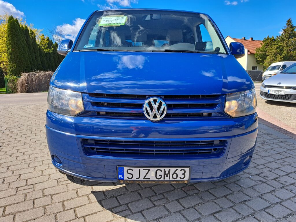 Volkswagen Caravelle T6 Zadbany 9 osobowy Stan Perfekcyjny 2015 Cena 90.000 zł