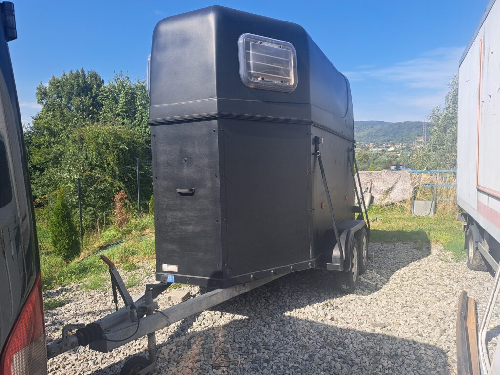 Westema Przyczepa na konie mega okazja 8.400 zł